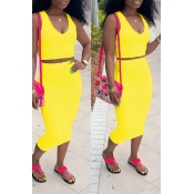 Lovely Casual V Neck Sleeveless Yellow Two-piece S