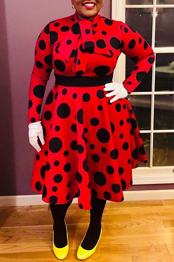 Lovely Christmas Day Printed Red Knee Length Dress