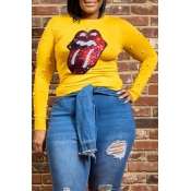 Lovely Casual Lip Print Yellow Plus Size T-shirt