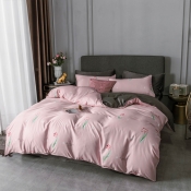 Lovely Trendy Print Light Pink Bedding Set