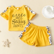 lovely Casual Patchwork Yellow Girl Two-piece Shor