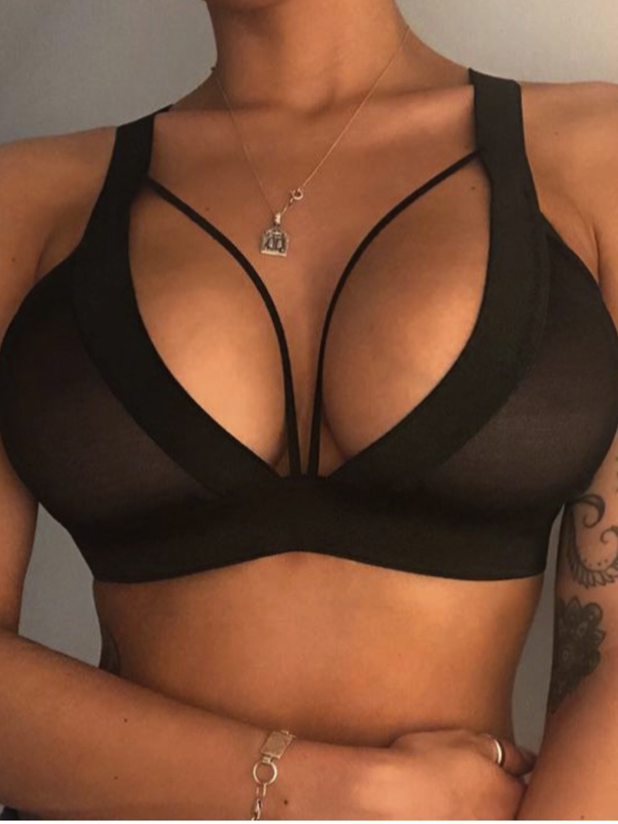 LW SXY Plus Size Cut Out Elastic Bra (No Chest Pad)