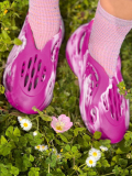 LW Painted Cut Out Flats