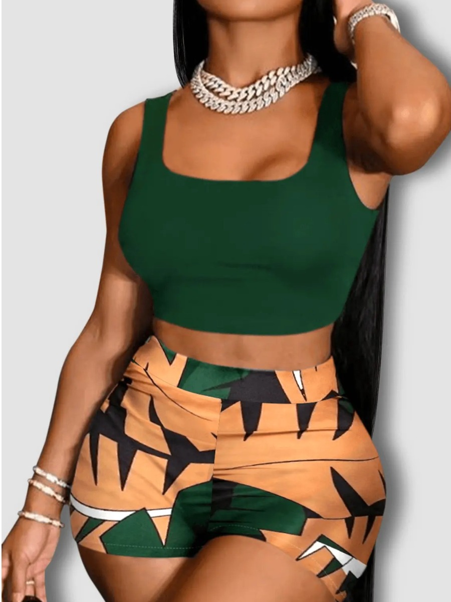 LovelyWholesale Plus Size Cami Mixed Print Shorts Set Summer Sleeveless Vacation Vests Round Neck  5X Spring Summer 2024