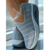 LW Round Toe Mesh Sneakers