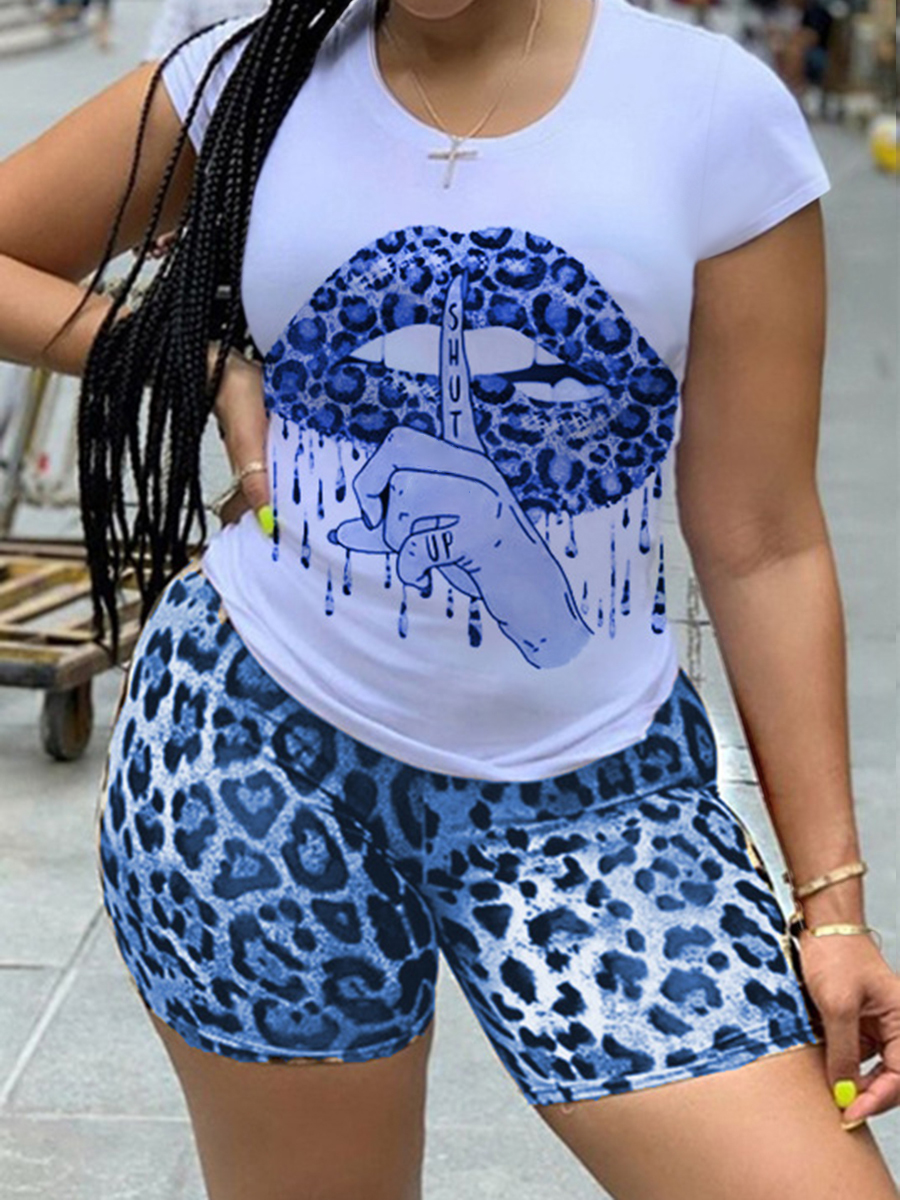 LW Plus Size Chic Leopard Lip Print Blue Two-piece Shorts Set