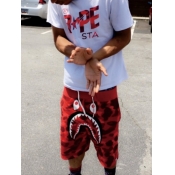 LW Men Fish Mouth Letter Camo Print Shorts Set