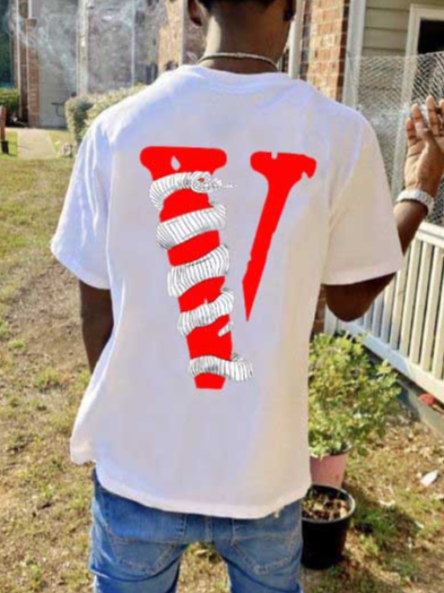 LovelyWholesale Men Snake Letter Print T-shirt Summer Short Sleeve Casual Round Neck Spring Summer 2024