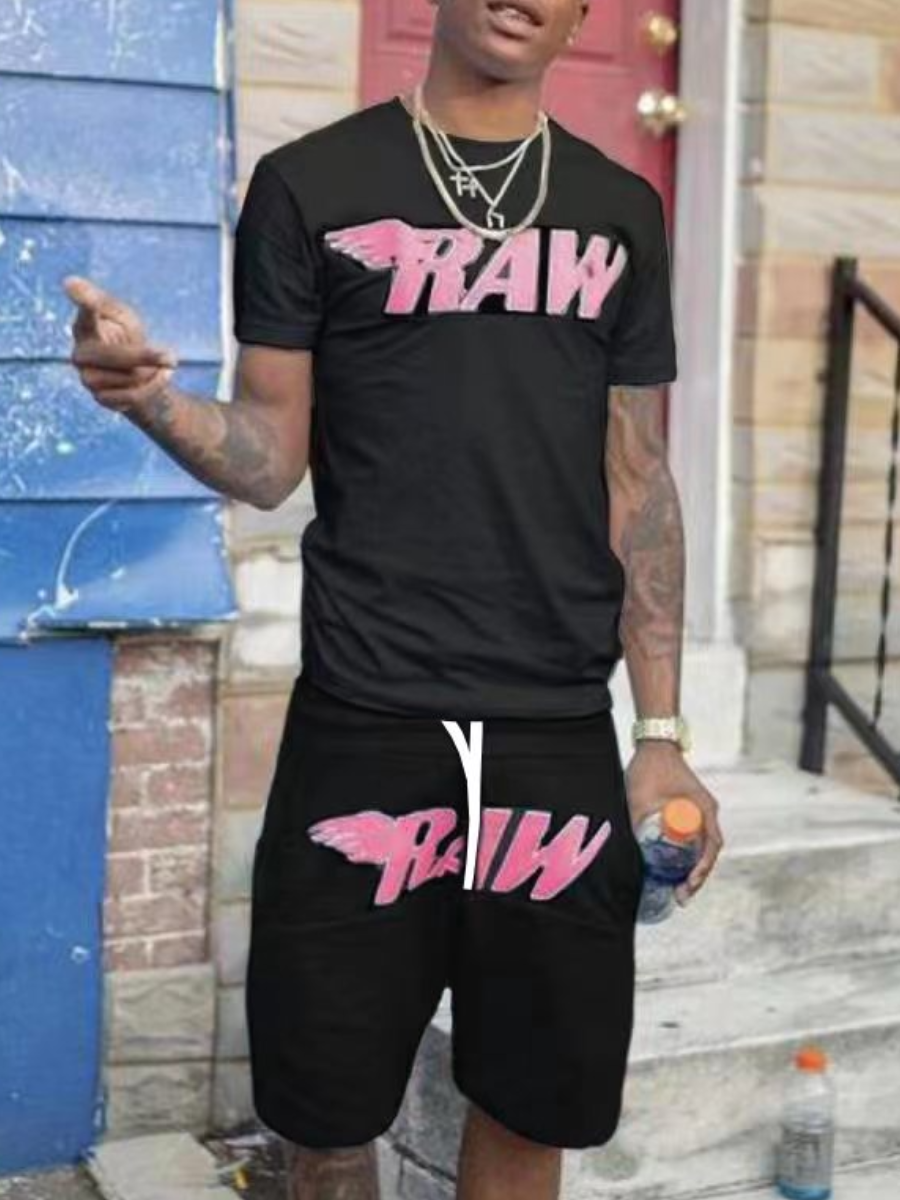 LovelyWholesale Men Letter Print Drawstring Shorts Set Summer Short Sleeve Casual Letter Round Neck Spring Summer 2024