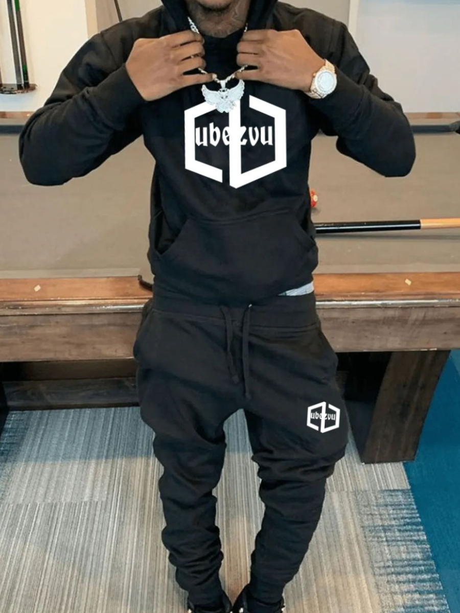 LW Men Geometric Letter Print Kangaroo Pocket Tracksuit Set