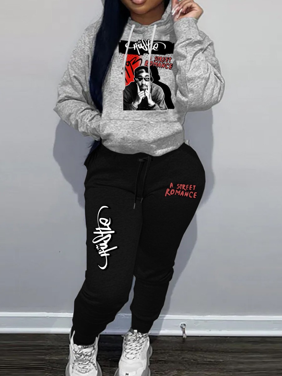 LW Figure Letter Print Kangaroo Pocket Tracksuit Set