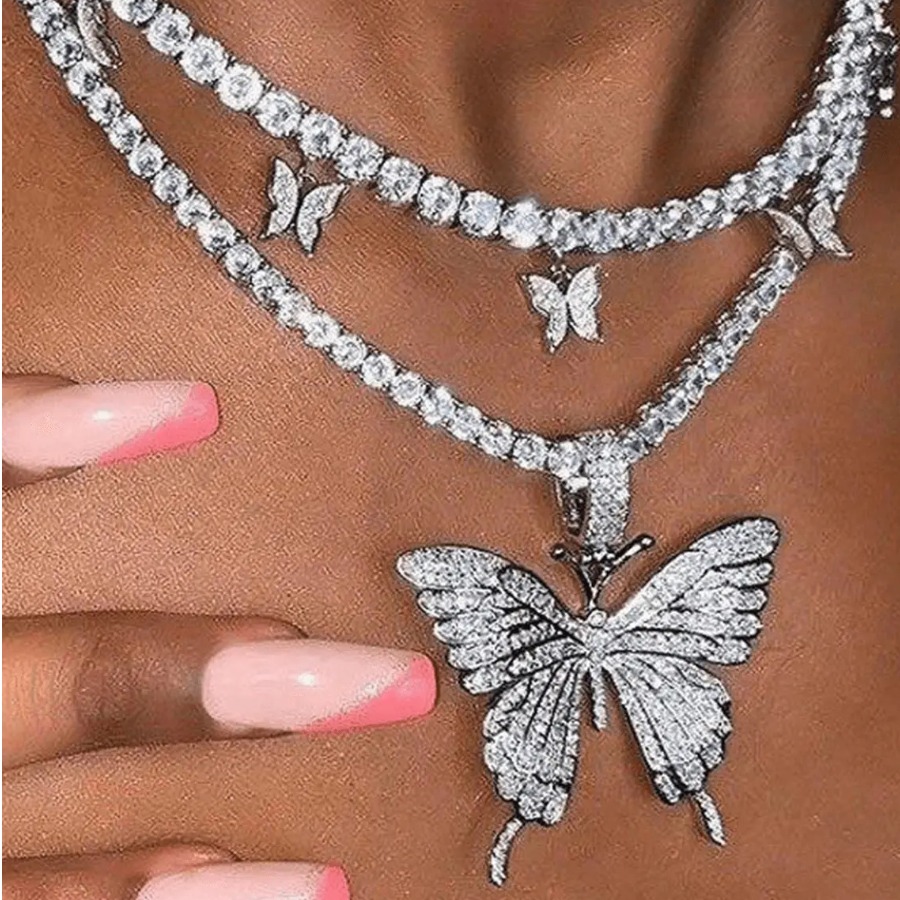 LW Rhinestone Butterfly Alloy Necklace