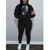 LW Plus Size Figure Letter Print Kangaroo Pocket T