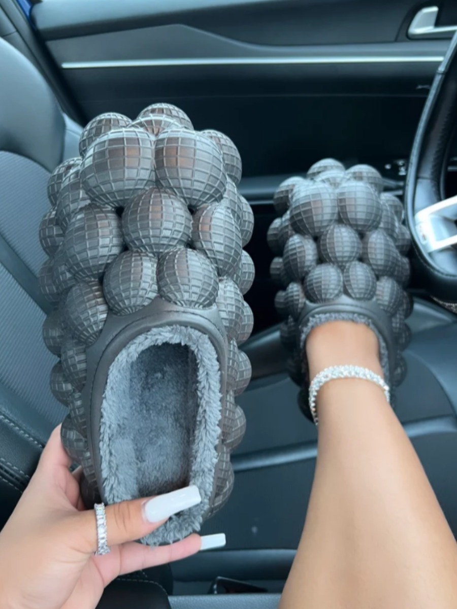LW Peanut Decor Plush Bubble Slippers