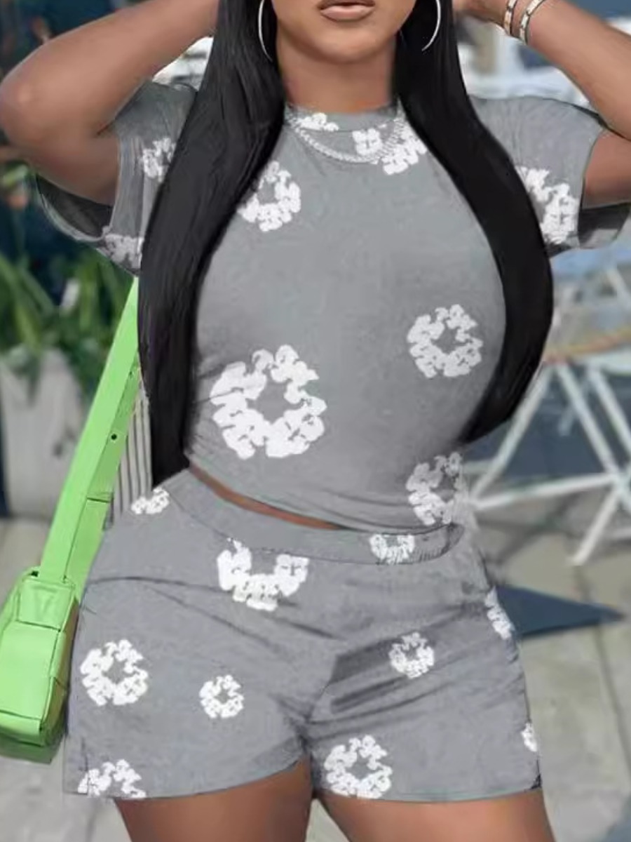 LovelyWholesale Round Neck Floral Print Shorts Set Summer Short Sleeve Cute Pattern Round Neck Spring Summer 2024