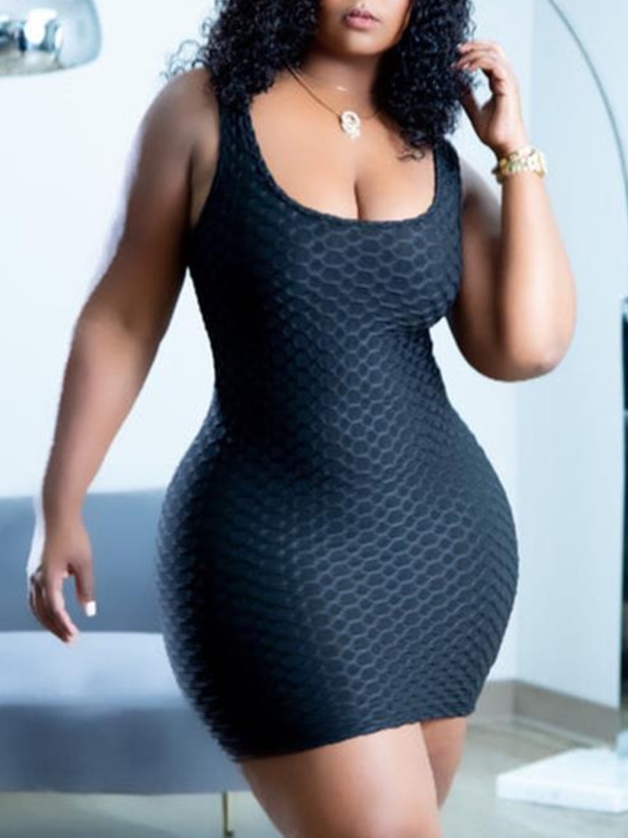 LW BASICS Plus Size Solid Color Dress